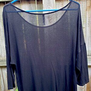 Sheer oversized black 3/4 sleeve top
